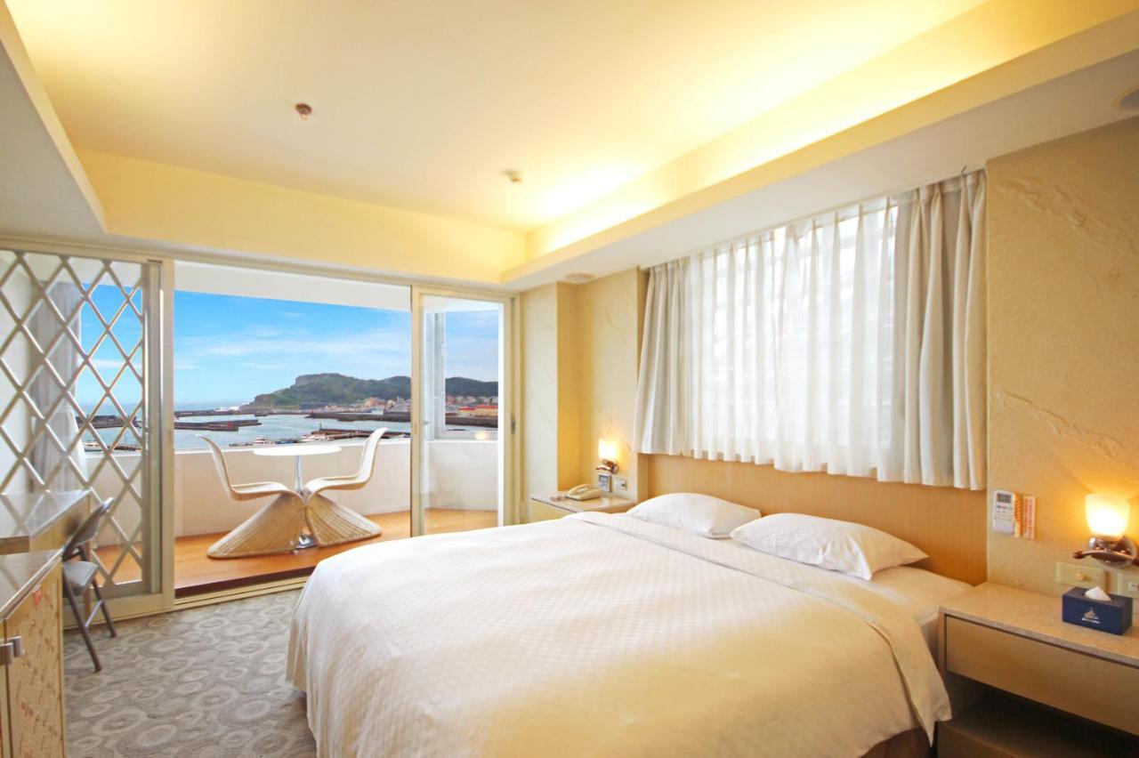 Blue Ocean Hotel Цзілун Екстер'єр фото